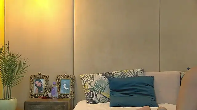 Snapshot of NattyDevon chatting on 8, 2, 2025 NattyDevon online show from 8, 2, 2025