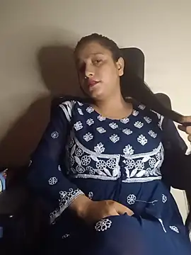 Simran-Kaur143 online show from 11, 7, 2026
