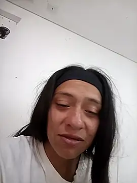 Snapshot of loren3124 chatting on 21, 4, 2026 loren3124 online show from 21, 4, 2026