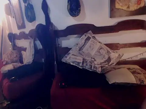 laye19 online show from 12, 10, 2025