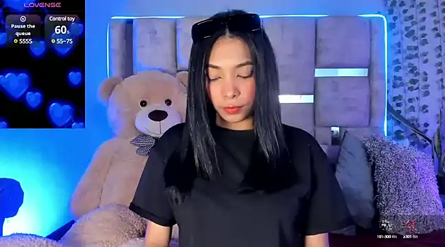 Snapshot of KarolRojas_ chatting on 10, 2, 2025 KarolRojas online show from 10, 2, 2025