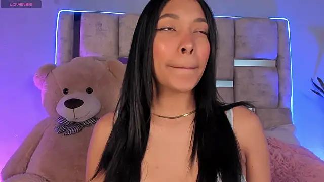 Snapshot of KarolRojas_ chatting on 1, 3, 2025 KarolRojas online show from 1, 3, 2025