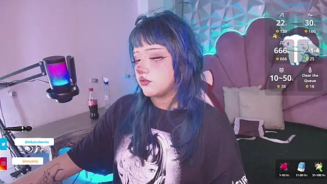 toky doll online show from 19, 9, 2025