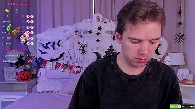 ArthurWhitee online show from 15, 10, 2025