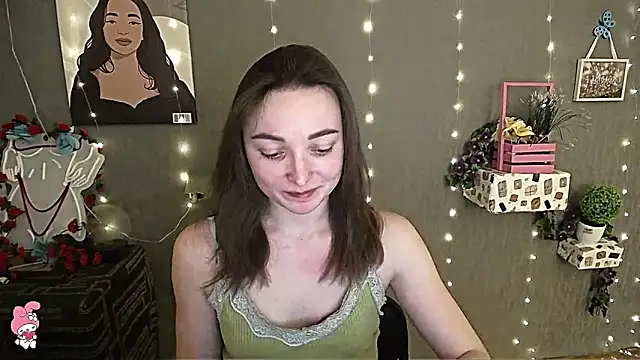  Barbie Kiss  online show from 8, 2, 2025