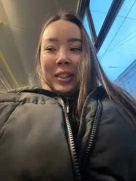 Asian Asami online show from 3, 12, 2024