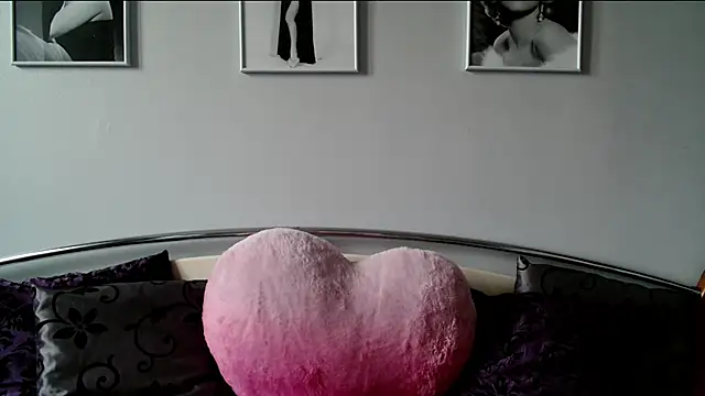 Snapshot of sexyjennyeu chatting on 12, 2, 2025 sexyjennyeu online show from 12, 2, 2025