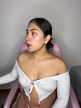 Snapshot of _Danaa chatting on 21, 3, 2025  Danaa online show from 21, 3, 2025