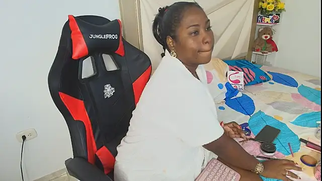 alanavega11 online show from 26, 2, 2025