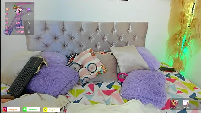 Snapshot of alanavega11 chatting on 10, 1, 2026 alanavega11 online show from 10, 1, 2026