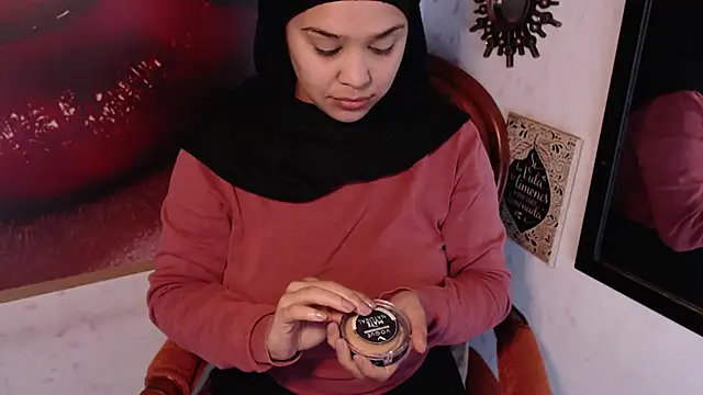 Snapshot of VenussTits97 chatting on 3, 12, 2024 VenussTits97 online show from 3, 12, 2024