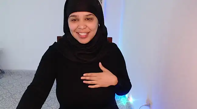 Snapshot of VenussTits97 chatting on 19, 2, 2025 VenussTits97 online show from 19, 2, 2025