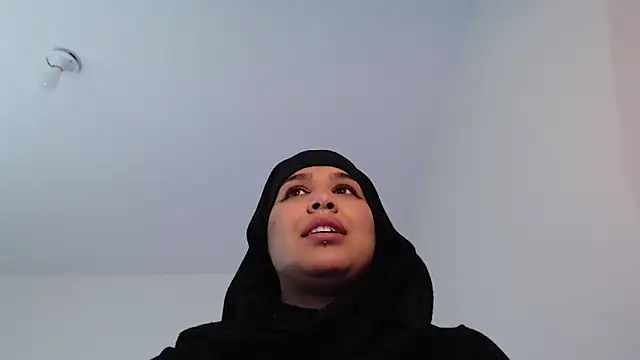 Snapshot of VenussTits97 chatting on 4, 3, 2025 VenussTits97 online show from 4, 3, 2025