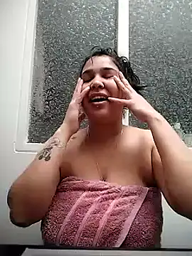 Snapshot of VenussTits97 chatting on 15, 3, 2025 VenussTits97 online show from 15, 3, 2025