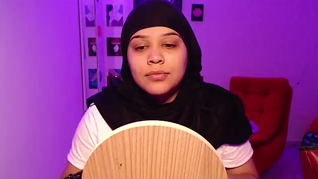 VenussTits97 online show from 17, 7, 2026