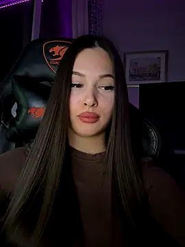 EricaWalls online show from 5, 11, 2025