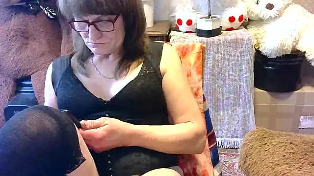 Snapshot of Manulyonok51 chatting on 17, 10, 2025 Manulyonok51 online show from 17, 10, 2025