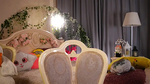 MonaEldon online show from 17, 12, 2025