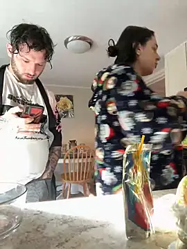 menaceswife online show from 17, 1, 2025