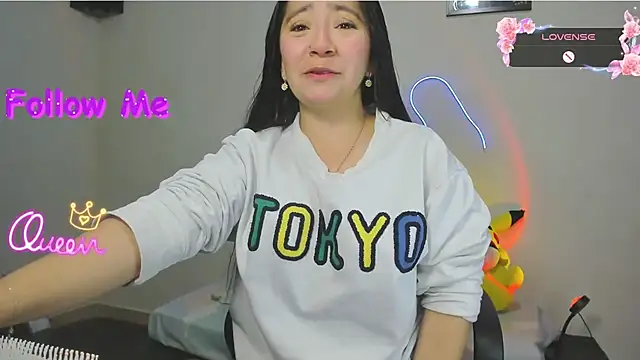 litle mily  online show from 23, 7, 2026