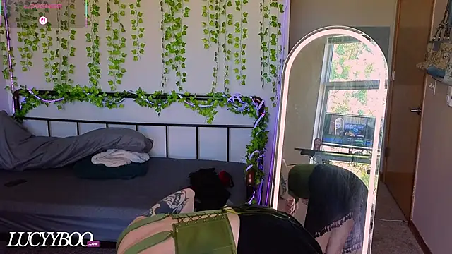 Snapshot of lovelylucyy chatting on 10, 7, 2026 lovelylucyy online show from 10, 7, 2026