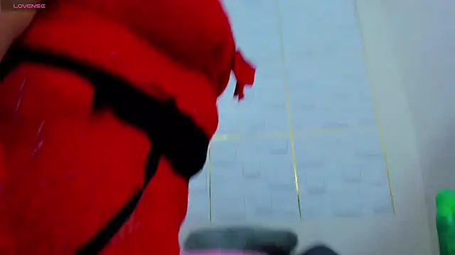 Snapshot of IsaSixty9 chatting on 5, 12, 2024 IsaSixty9 online show from 5, 12, 2024