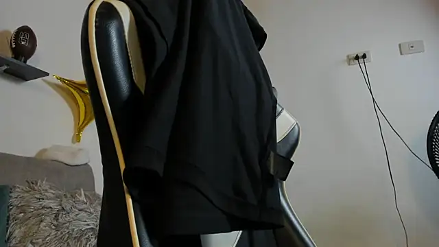 julian wallace online show from 12, 9, 2025