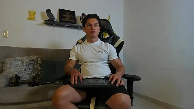 julian wallace online show from 14, 11, 2025