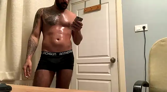 Snapshot of themany29 chatting on 1, 2, 2025 themany29 online show from 1, 2, 2025