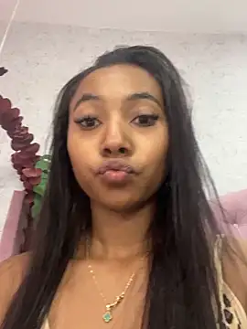 GabrielaLugo online show from 17, 12, 2025