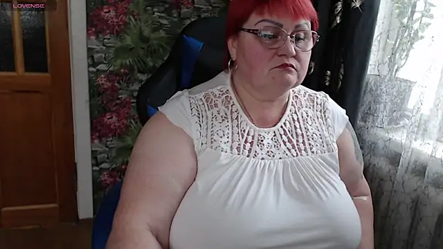 Snapshot of Goddess57 chatting on 8, 3, 2025 Goddess57 online show from 8, 3, 2025