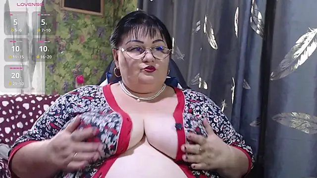 Snapshot of Goddess57 chatting on 26, 9, 2025 Goddess57 online show from 26, 9, 2025