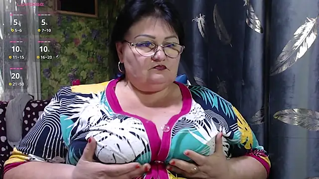 Snapshot of Goddess57 chatting on 1, 10, 2025 Goddess57 online show from 1, 10, 2025