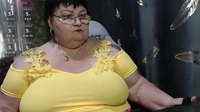 Snapshot of Goddess57 chatting on 30, 10, 2025 Goddess57 online show from 30, 10, 2025