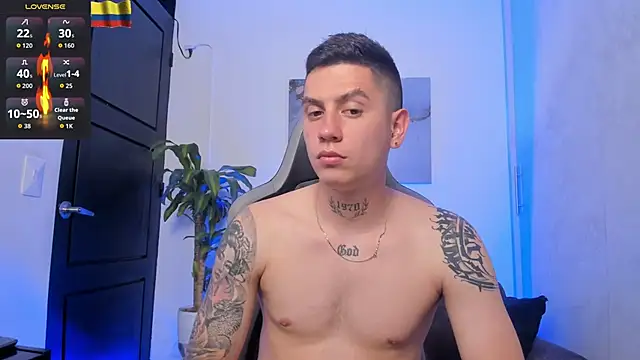 Snapshot of Yeiko_Romero_ chatting on 1, 11, 2025 Yeiko Romero online show from 1, 11, 2025