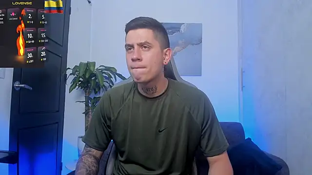 Snapshot of Yeiko_Romero_ chatting on 20, 11, 2025 Yeiko Romero online show from 20, 11, 2025