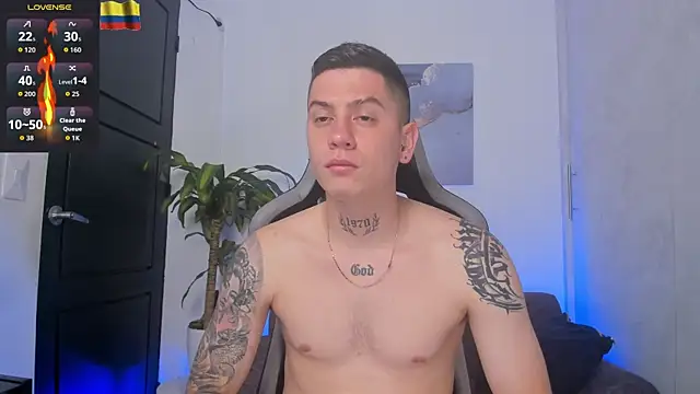 Snapshot of Yeiko_Romero_ chatting on 25, 11, 2025 Yeiko Romero online show from 25, 11, 2025