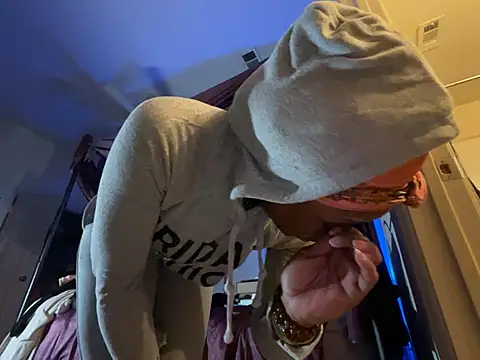 wynterheat online show from 18, 3, 2025