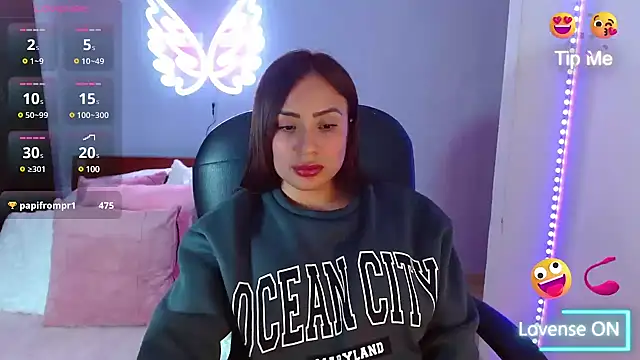 Snapshot of Paulina_627 chatting on 13, 3, 2025 Paulina 627 online show from 13, 3, 2025