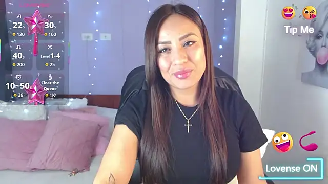 Snapshot of Paulina_627 chatting on 19, 10, 2025 Paulina 627 online show from 19, 10, 2025