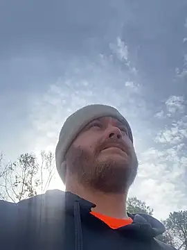 Snapshot of sexuallysubmissiveCD chatting on 15, 11, 2025 sexuallysubmissiveCD online show from 15, 11, 2025