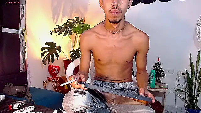 RyanRizzo online show from 16, 12, 2024