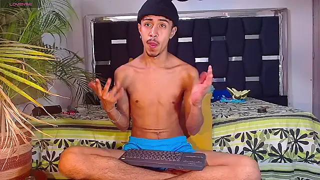 RyanRizzo online show from 30, 1, 2025