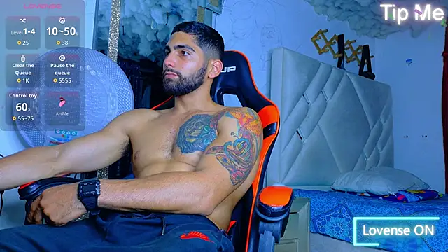 Snapshot of Rich_boy01 chatting on 17, 1, 2026 Rich boy01 online show from 17, 1, 2026