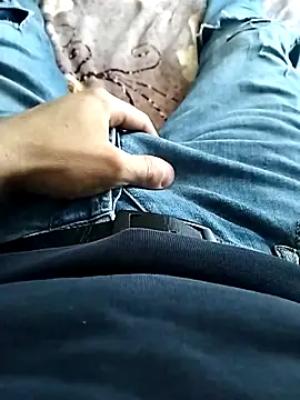 Snapshot of Mihneaaa chatting on 27, 10, 2025 Mihneaaa online show from 27, 10, 2025