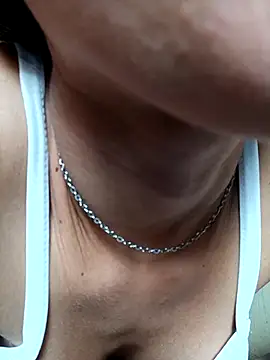 Snapshot of Nandasant09 chatting on 26, 10, 2025 Nandasant09 online show from 26, 10, 2025