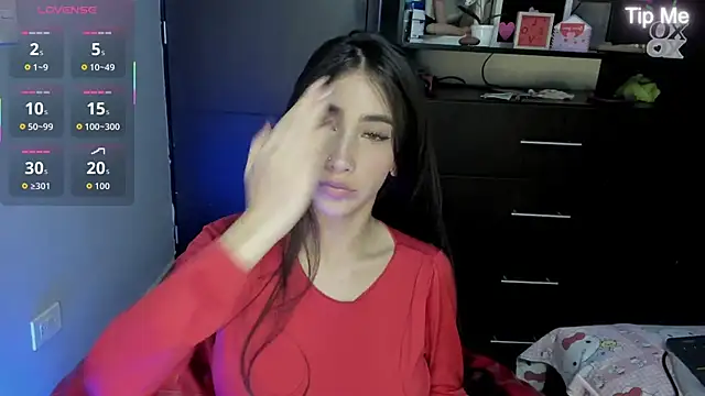 Emilytafur online show from 18, 4, 2026