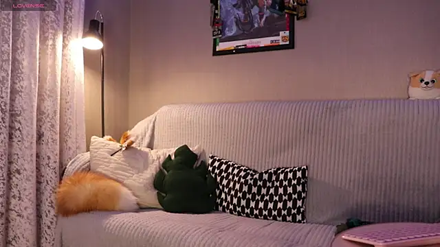 Snapshot of mari_moon_bunny chatting on 25, 1, 2025 mari moon bunny online show from 25, 1, 2025