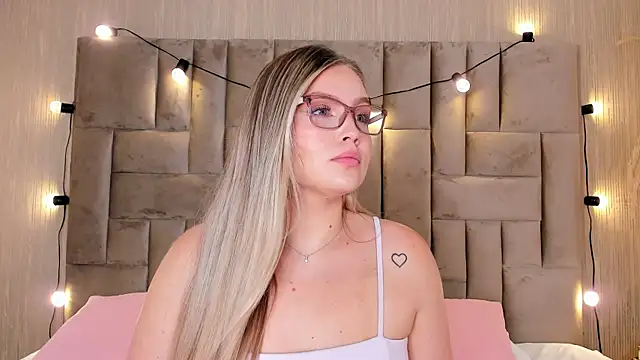 GaiaBaker online show from 4, 10, 2025