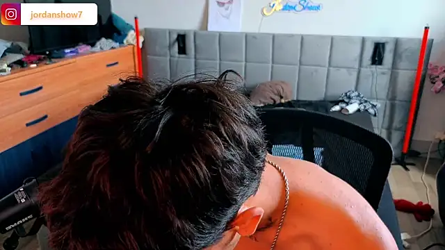 Snapshot of JordanShow chatting on 1, 7, 2026 JordanShow online show from 1, 7, 2026